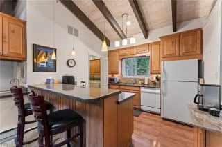 Photo #2: 1013866 Listing 