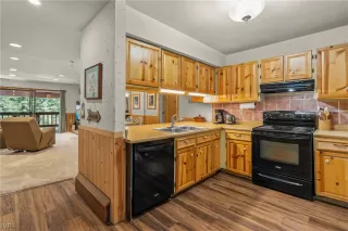 Photo #3: 1013871 Listing