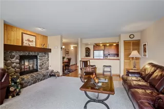 Photo #5: 1013894 Listing