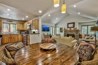 Photo #3: 1013938 Listing