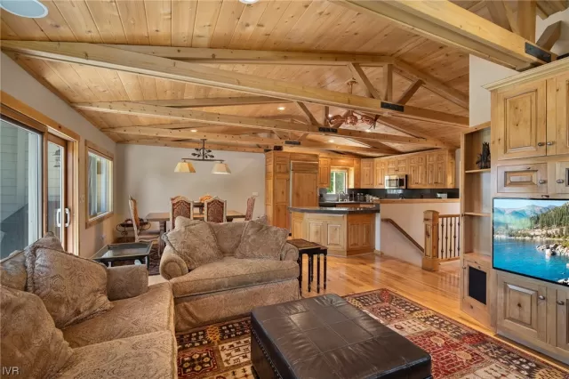 MLS: 1013951 Condo For Sale