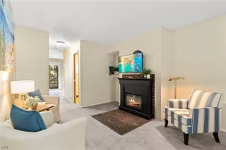 Photo #6: 1014049 Listing 