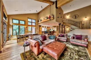 Photo #3: 1014083 Listing