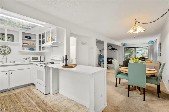 MLS: 1014085 Condo For Sale