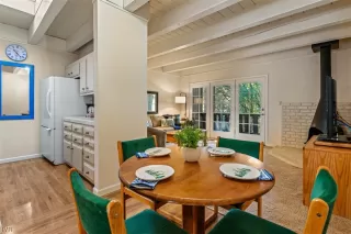 Photo #5: 1014112 Listing 