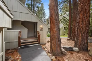 Photo #1: 1014115 Listing