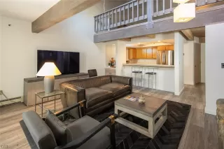 Photo #4: 1014127 Listing 