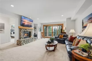 Photo #6: 1014151 Listing 
