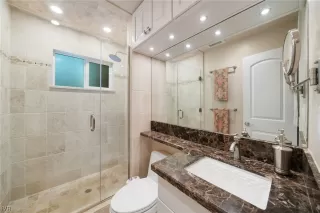 Photo #6: 1015259 Listing 