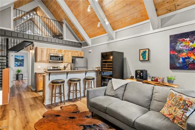 MLS: 1015297 Condo For Sale