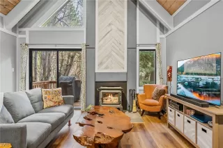 Photo #2: 1015297 Listing 