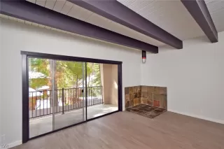 Photo #4: 1015300 Listing 