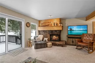 Photo #5: 1015327 Listing 