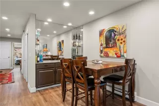 Photo #3: 1015340 Listing