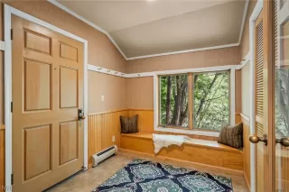 Photo #3: 1015368 Listing