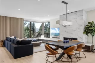 Photo #3: 1015382 Listing