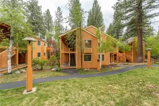 Photo #3: 1015454 Listing