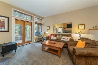 Photo #6: 1015454 Listing