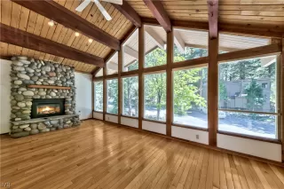 Photo #4: 1015486 Listing 