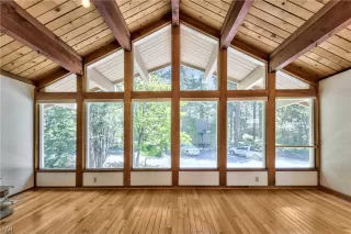 Photo #5: 1015486 Listing 