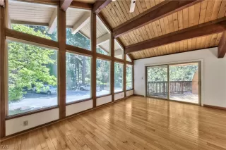 Photo #6: 1015486 Listing 