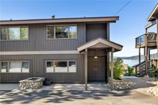 More Details about MLS # 1015511 : 549 LAKESHORE BLVD 7