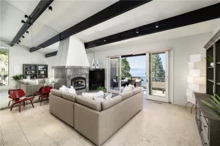 Photo #3: 1015511 Listing