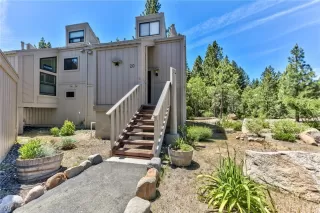 Photo #1: 1015537 Listing