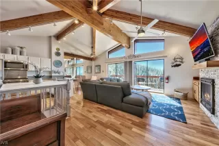 Photo #3: 1015544 Listing