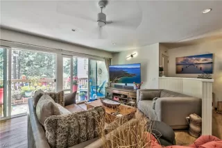 Photo #2: 1015568 Listing