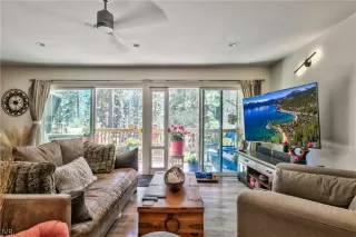 Photo #3: 1015568 Listing