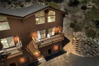 Photo #2: 1015642 Listing