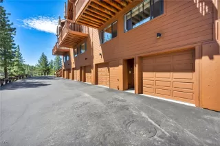 Photo #4: 1015642 Listing