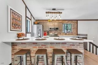 Photo #6: 1015670 Listing 