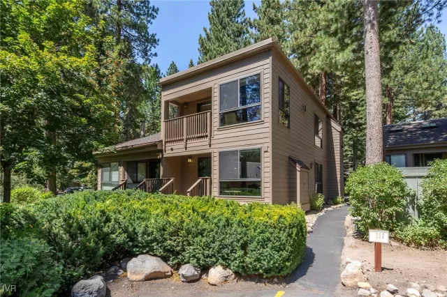 MLS: 1016695 Condo For Sale