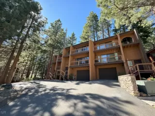 More Details about MLS # 1016752 : 686 WILSON WAY 2