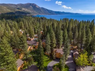 Photo #2: 1016762 Listing