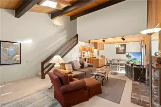 Photo #1: 1016765 Listing