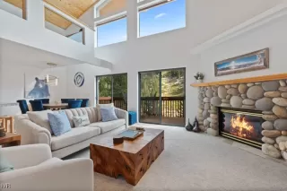 Photo #5: 1016780 Listing