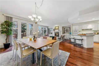 Photo #4: 1016890 Listing 