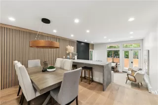 Photo #6: 1016928 Listing 