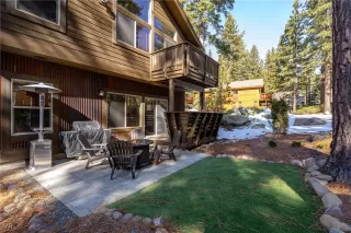 Photo #2: 1016932 Listing