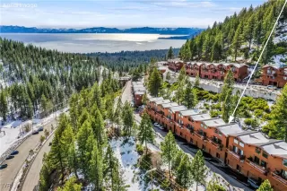 Photo #2: 1016989 Listing