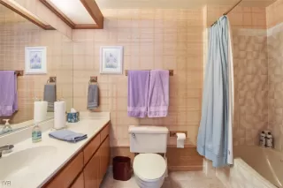 Photo #5: 1018016 Listing