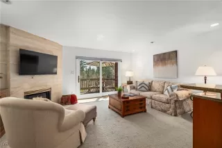 Photo #3: 1018022 Listing 