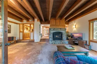 Photo #4: 1018025 Listing