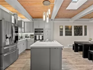 Photo #6: 1018055 Listing 