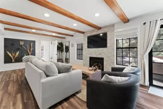 More Details about MLS # 1018069 : 875 SOUTHWOOD BOULEVARD 18