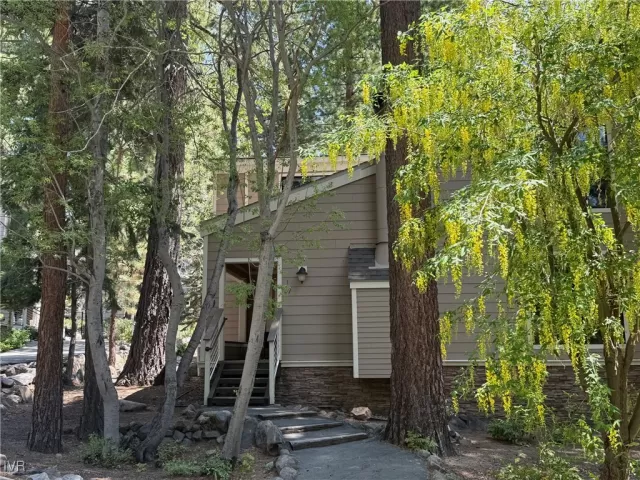 MLS: 1018120 Condo For Sale