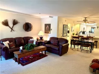 Photo #2: 1018193 Listing 